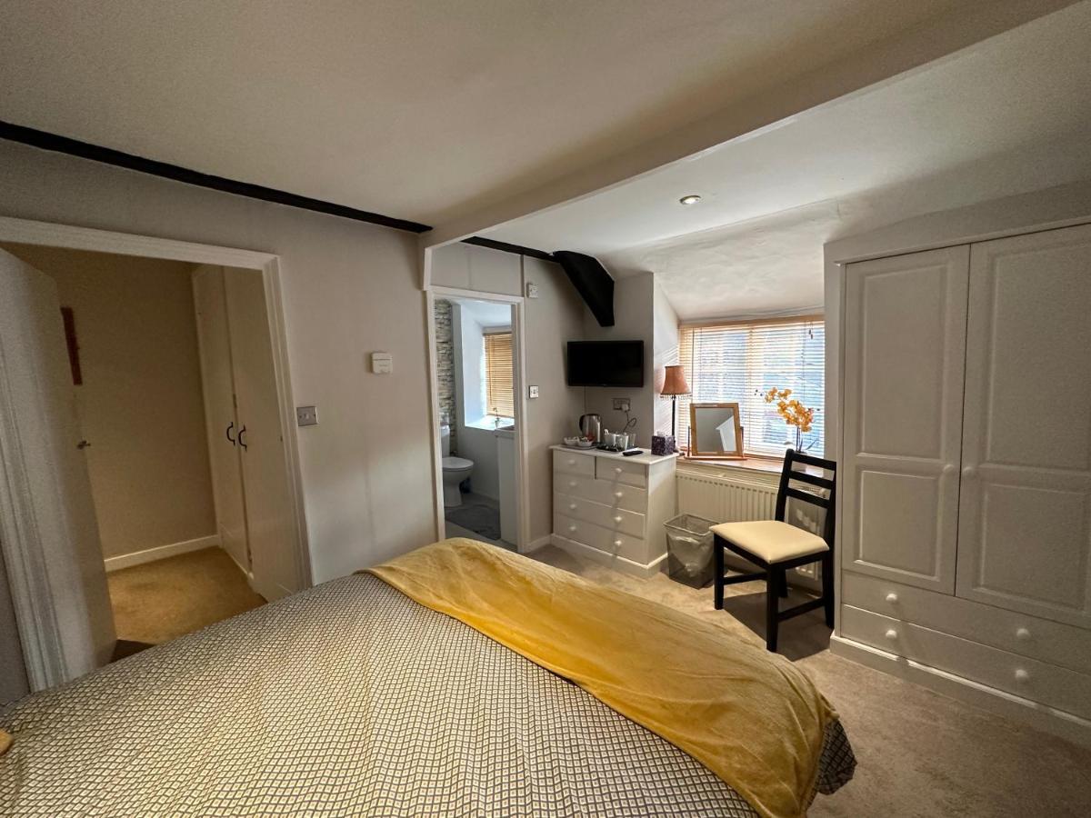 Cottage En-Suite Room With Private Lounge บริดพอร์ต ภายนอก รูปภาพ